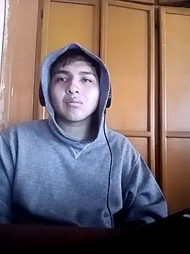 LoganFinds online show from 11/10/25, 02:27