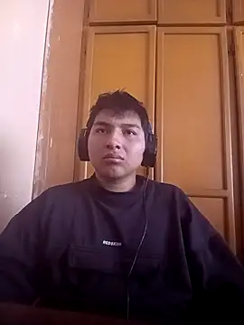 LoganFinds online show from 11/30/25, 05:06