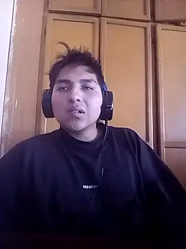 LoganFinds online show from 12/03/25, 02:59