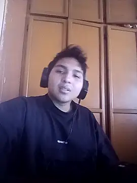 LoganFinds online show from 12/04/25, 02:15