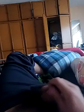 LoganFinds online show from 12/13/25, 10:15