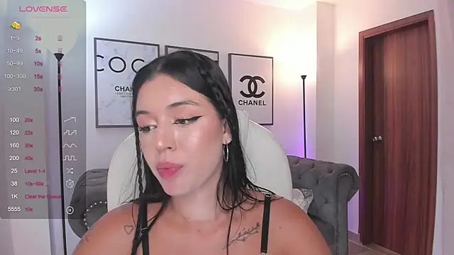 zoee jackson online show from 01/20/25, 09:53