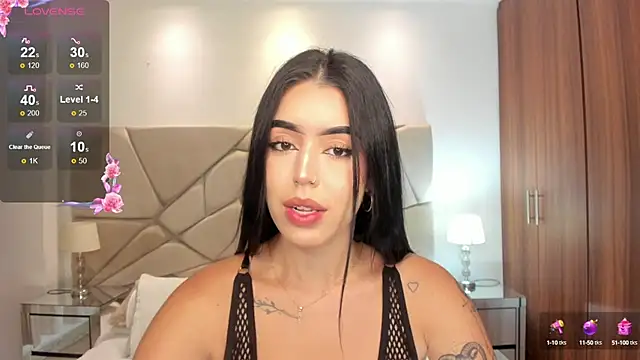 zoee jackson online show from 02/10/25, 02:08