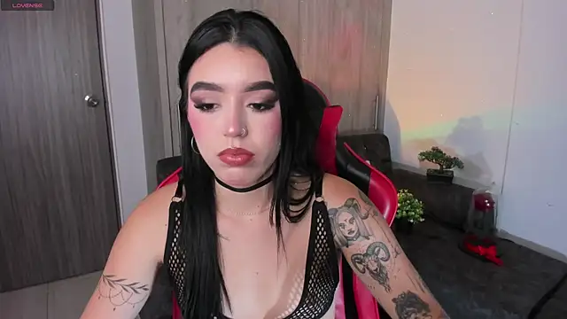 zoee jackson online show from 02/08/26, 09:34