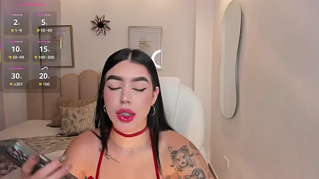 zoee jackson online show from 06/05/26, 07:41