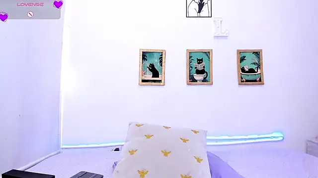 Snapshot of LilitRobins chatting on 02/06/26, 08:56 LilitRobins online show from 02/06/26, 08:56