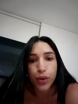 Naty Santos online show from 11/27/25, 01:18
