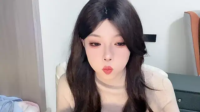 Q-ing online show from 02/11/25, 01:09