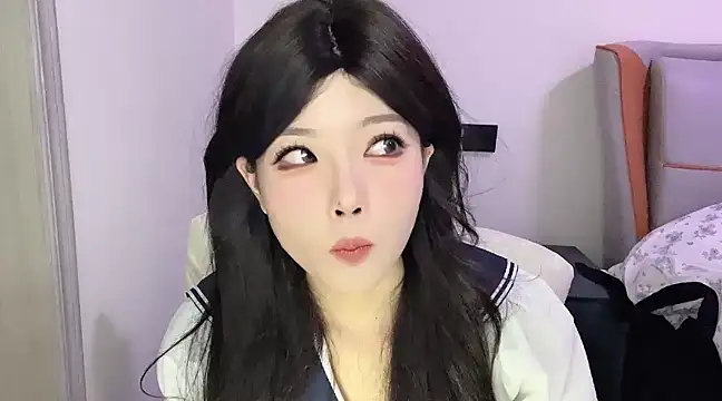 Q-ing online show from 03/04/25, 07:41