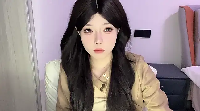 Q-ing online show from 03/10/25, 11:21