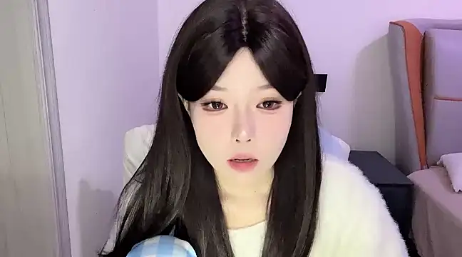 Snapshot of Q-ing chatting on 03/19/25, 06:01 Q-ing online show from 03/19/25, 06:01