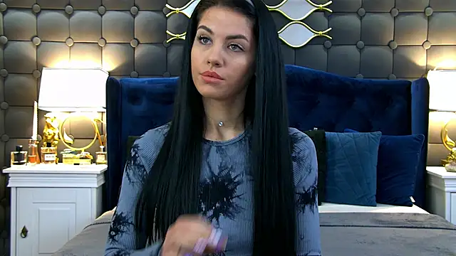 Snapshot of LeyaCass chatting on 02/27/25, 04:20 LeyaCass online show from 02/27/25, 04:20