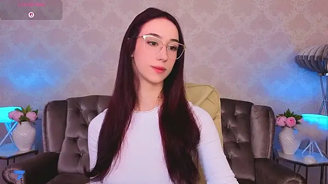 Evelyn Rush online show from 03/17/26, 07:55