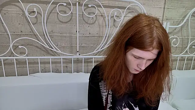 ZaynGraham online show from 12/14/25, 04:01