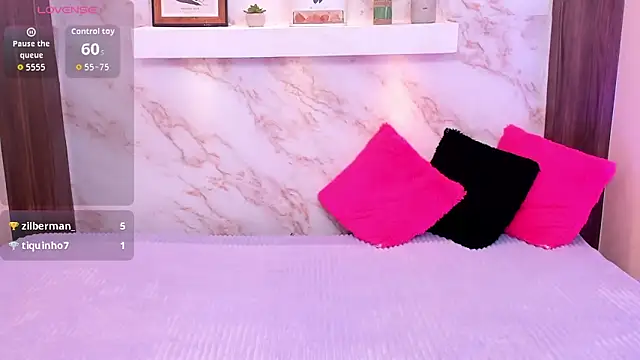 Snapshot of AmyBarton02 chatting on 02/23/26, 06:05 AmyBarton02 online show from 02/23/26, 06:05