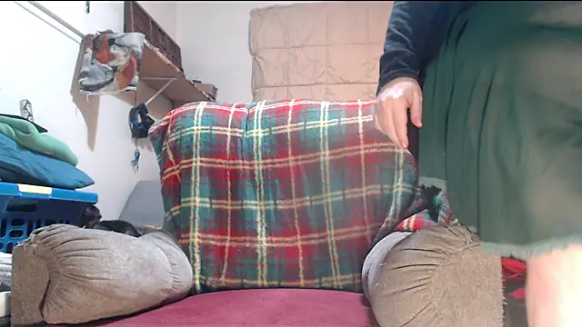 Snapshot of ladyscarlotta chatting on 10/27/25, 10:14 ladyscarlotta online show from 10/27/25, 10:14