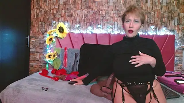 Isabelle Lov18 online show from 12/31/24, 07:31