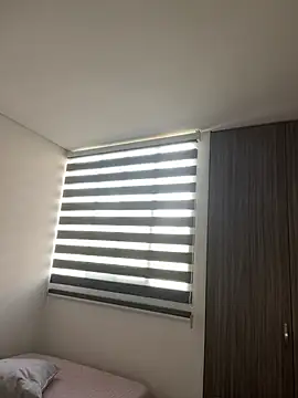 AmmyCollinsW online show from 01/11/25, 04:36