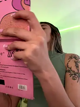 AmmyCollinsW online show from 09/12/25, 07:14