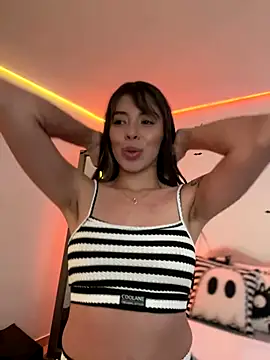 AmmyCollinsW online show from 10/21/25, 09:26