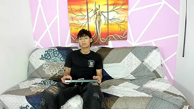 Snapshot of Fresahot2005 chatting on 01/25/25, 07:07 Fresahot2005 online show from 01/25/25, 07:07