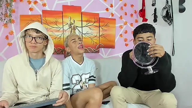 Snapshot of Fresahot2005 chatting on 03/20/25, 08:29 Fresahot2005 online show from 03/20/25, 08:29