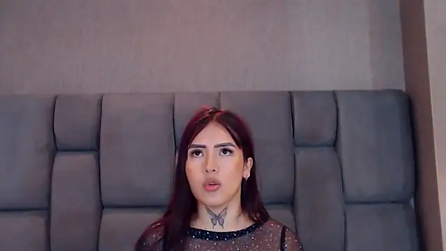 SophieWolkman online show from 02/11/25, 03:18