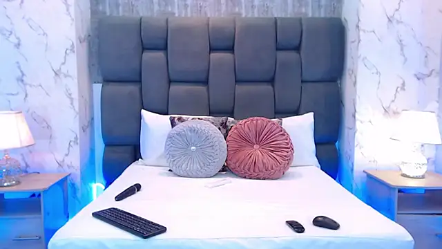 SophieWolkman online show from 10/29/25, 12:07