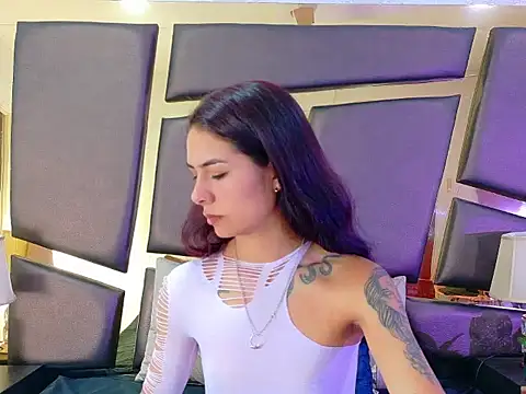 NicoleEsposito online show from 09/22/25, 01:02