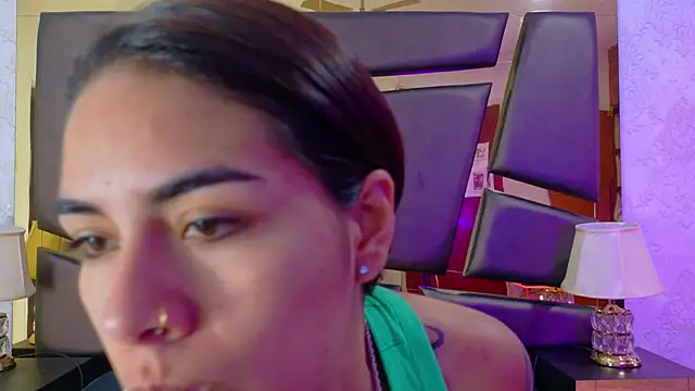 NicoleEsposito online show from 10/29/25, 12:51