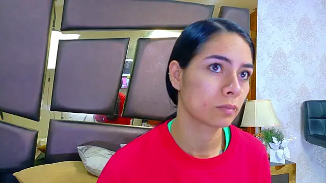 NicoleEsposito online show from 04/14/26, 12:33