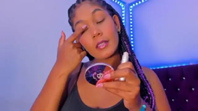 Snapshot of AlisonJaimes chatting on 02/12/26, 06:25 AlisonJaimes online show from 02/12/26, 06:25