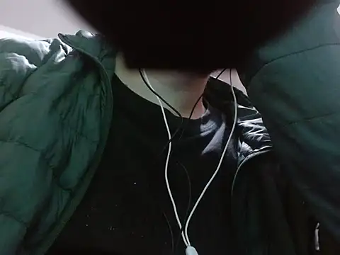 camiloking1720 online show from 11/06/25, 07:31