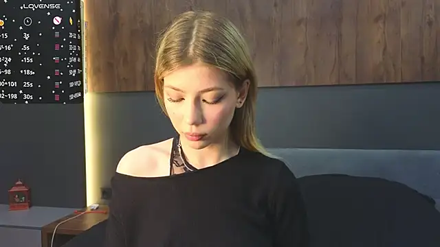 Snapshot of Rainaslater chatting on 02/03/25, 09:29 Rainaslater online show from 02/03/25, 09:29