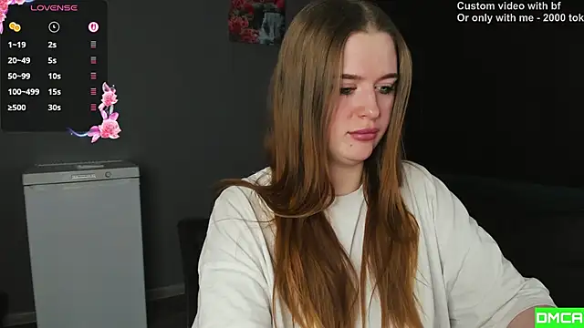 Snapshot of Pinku_kitsune chatting on 02/06/26, 05:23 Pinku kitsune online show from 02/06/26, 05:23