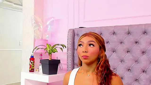 HaileeRoberts online show from 03/16/26, 12:31