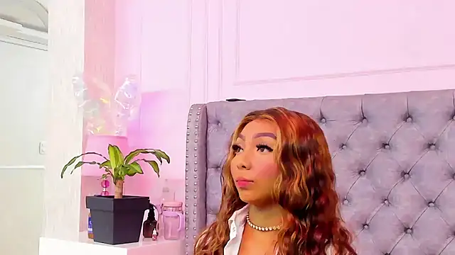 HaileeRoberts online show from 03/20/26, 12:32