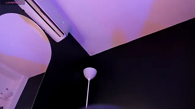 ALICEPOIXXXON online show from 02/11/25, 04:35