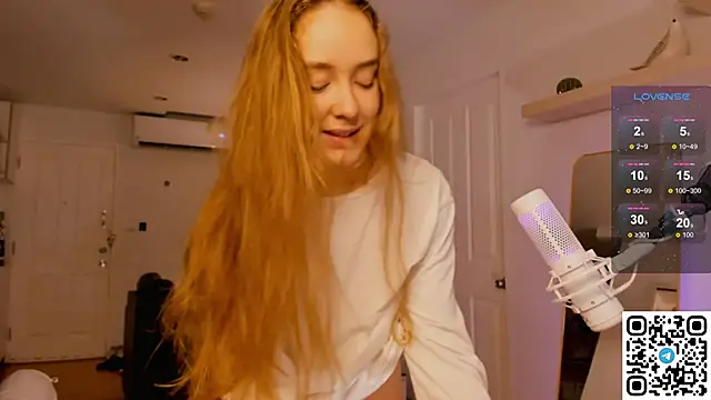 AngelPaull online show from 11/18/25, 09:41