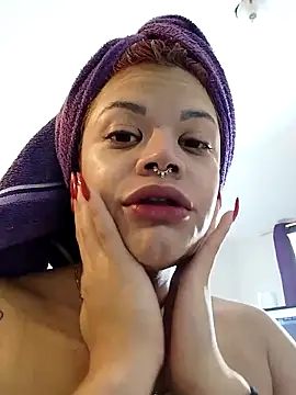 Snapshot of IamAlana_ chatting on 02/19/25, 11:38 IamAlana online show from 02/19/25, 11:38