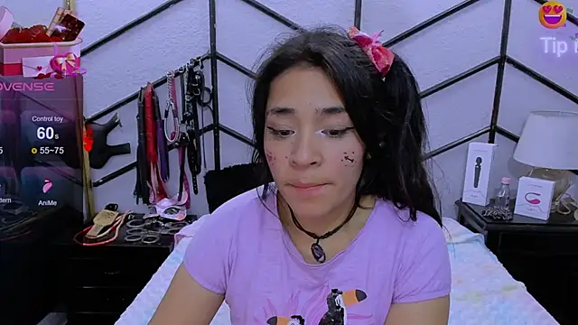 AlanaLuck online show from 02/19/25, 10:09