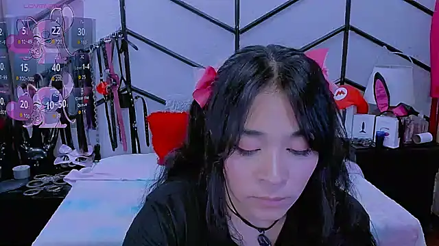 AlanaLuck online show from 11/15/25, 08:05