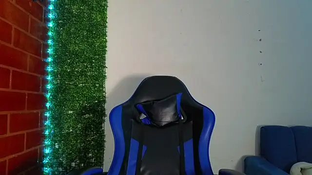 Demitryo online show from 04/11/26, 07:45