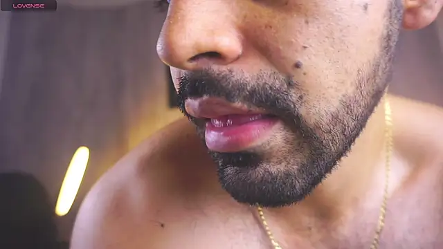 king hard online show from 04/22/26, 09:55