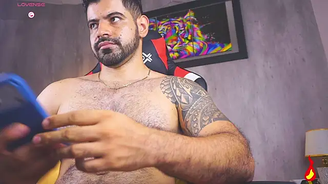 king hard online show from 04/23/26, 12:29