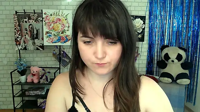 Snapshot of Darina_M_ chatting on 03/06/25, 02:40 Darina M online show from 03/06/25, 02:40