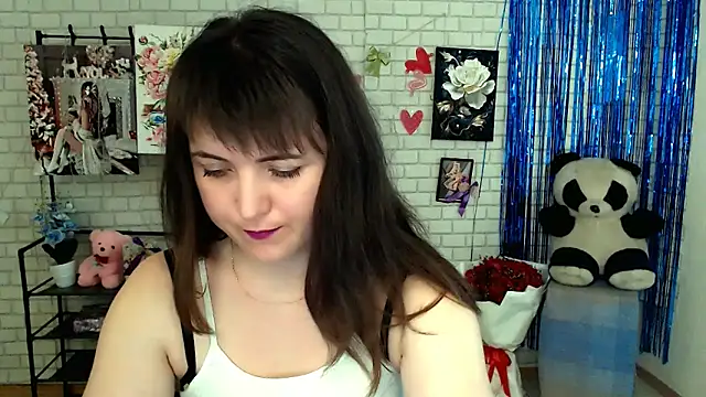 Snapshot of Darina_M_ chatting on 03/15/25, 08:37 Darina M online show from 03/15/25, 08:37