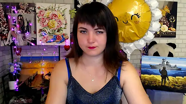 Snapshot of Darina_M_ chatting on 09/21/25, 04:36 Darina M online show from 09/21/25, 04:36