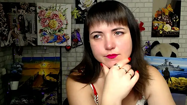 Snapshot of Darina_M_ chatting on 11/13/25, 03:49 Darina M online show from 11/13/25, 03:49