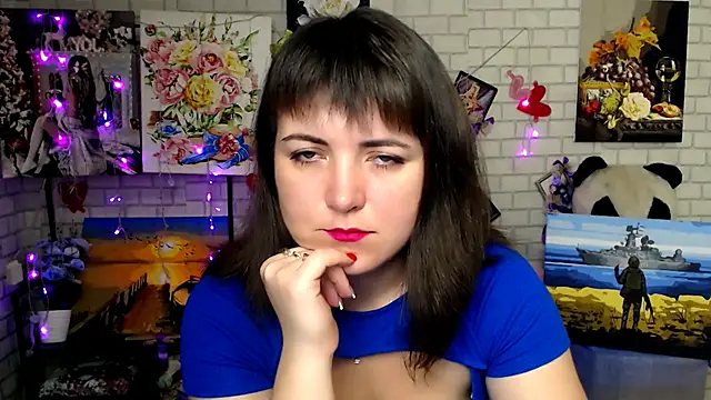 Snapshot of Darina_M_ chatting on 11/14/25, 05:17 Darina M online show from 11/14/25, 05:17